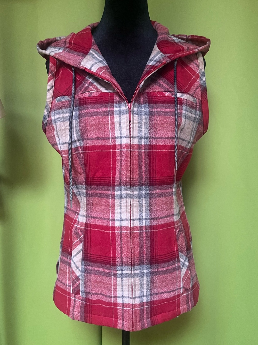 Pendleton Women’s 100% Virgin Wool Plaid Hooded Vest